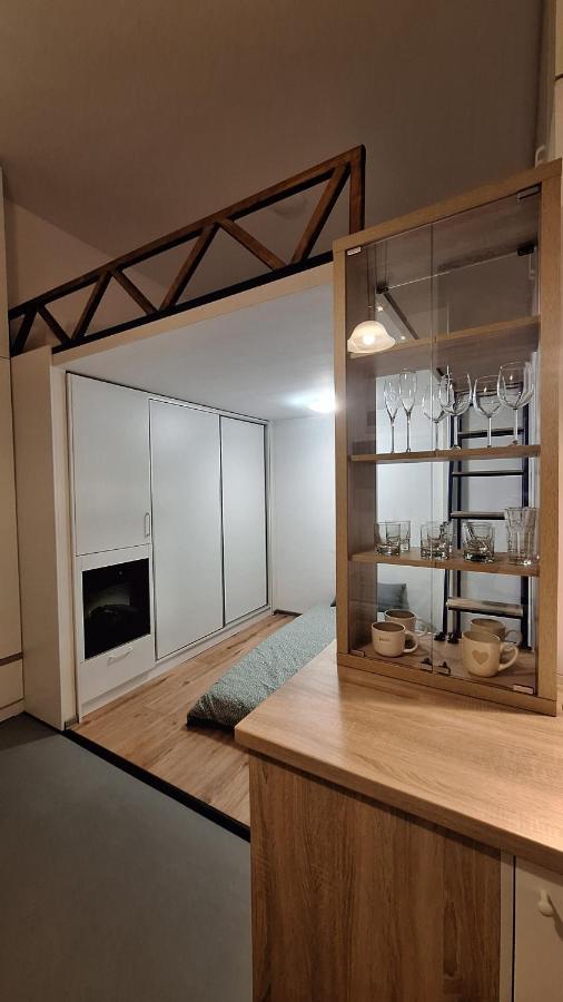 Swanhome - Central Apartment 克卢日-纳波卡 外观 照片